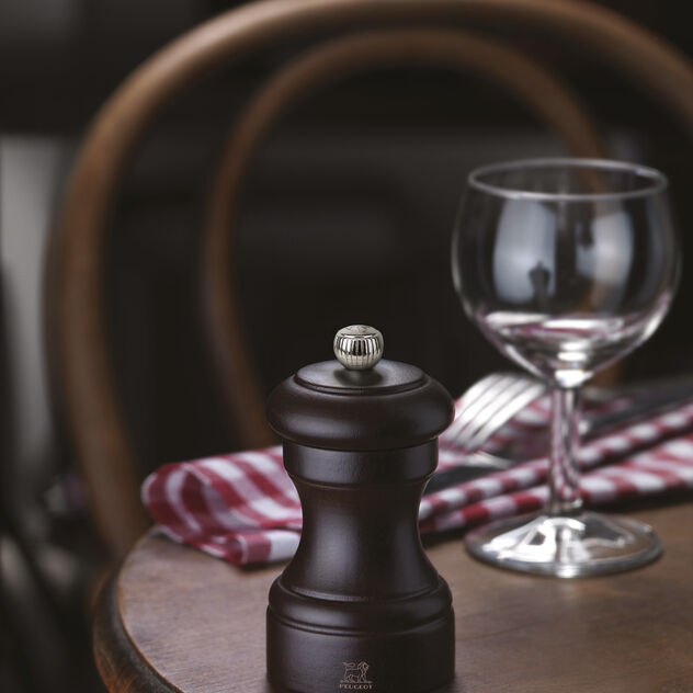 Pepper mill  image number 1